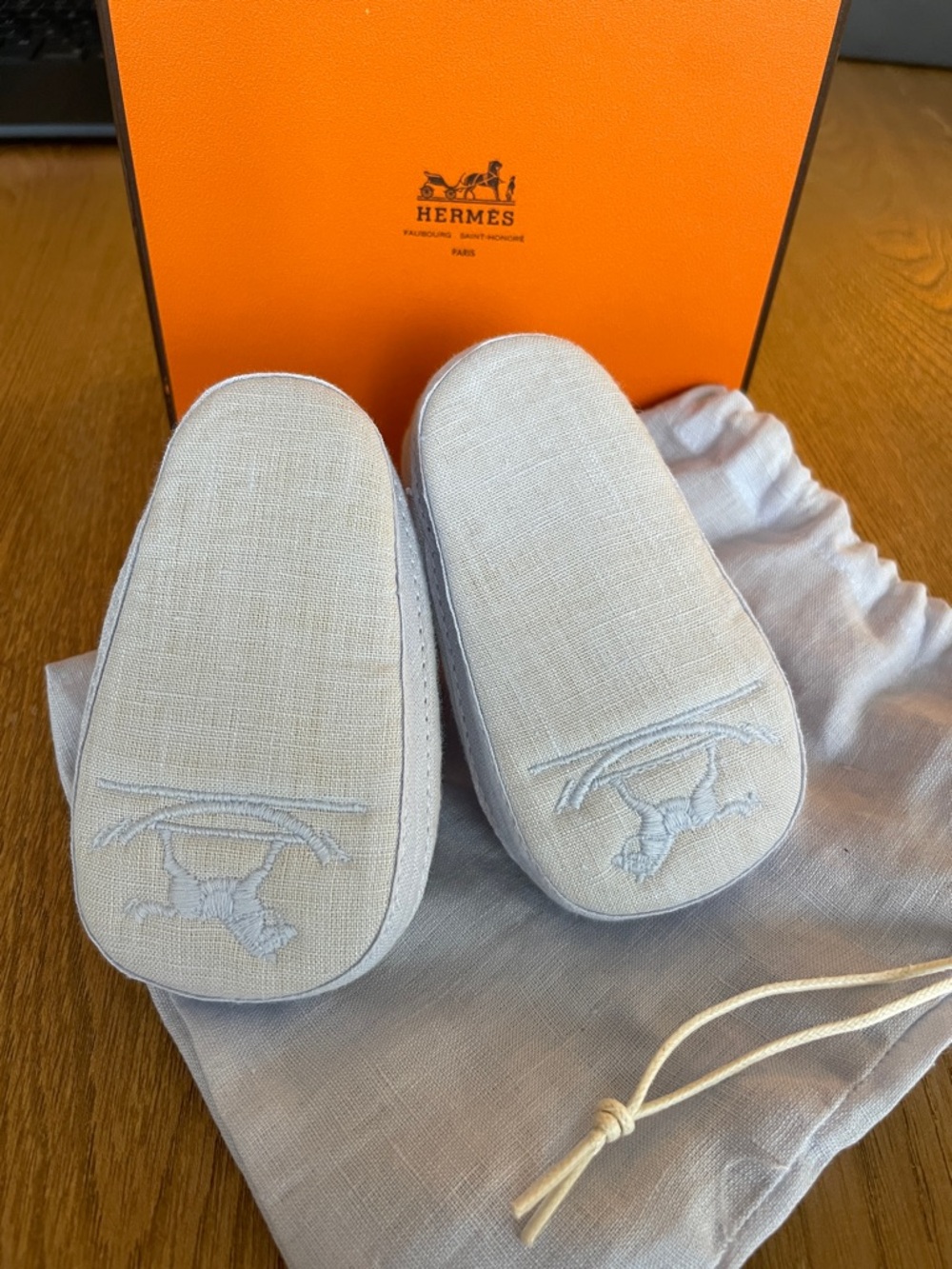 Hermès Baby White Linen Mary Jane Shoes Crib Shoes Size Infant Designer - Picture 3 of 8